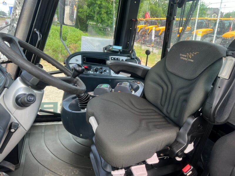 JCB FASTRAC 3230 (2)