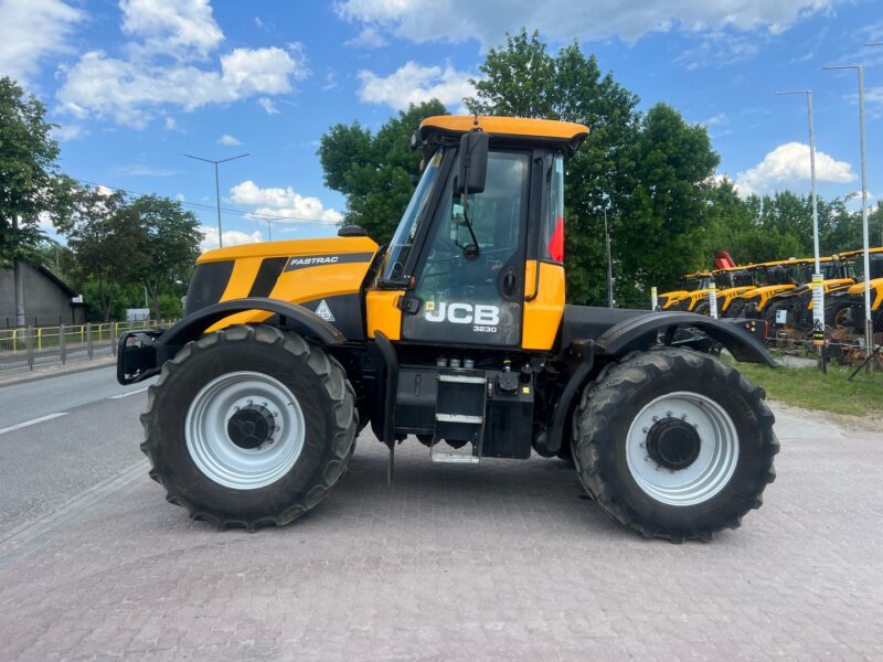 JCB FASTRAC 3230 (9)