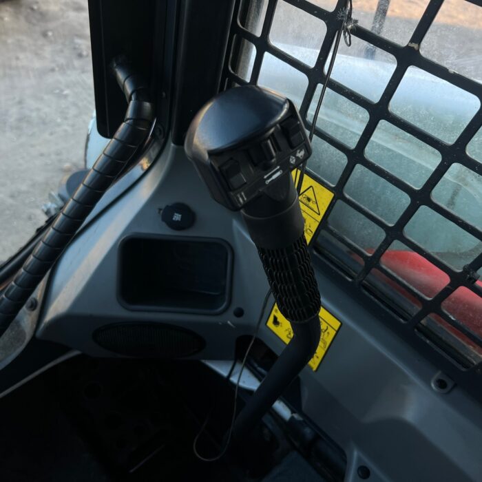 BOBCAT S630 (13)