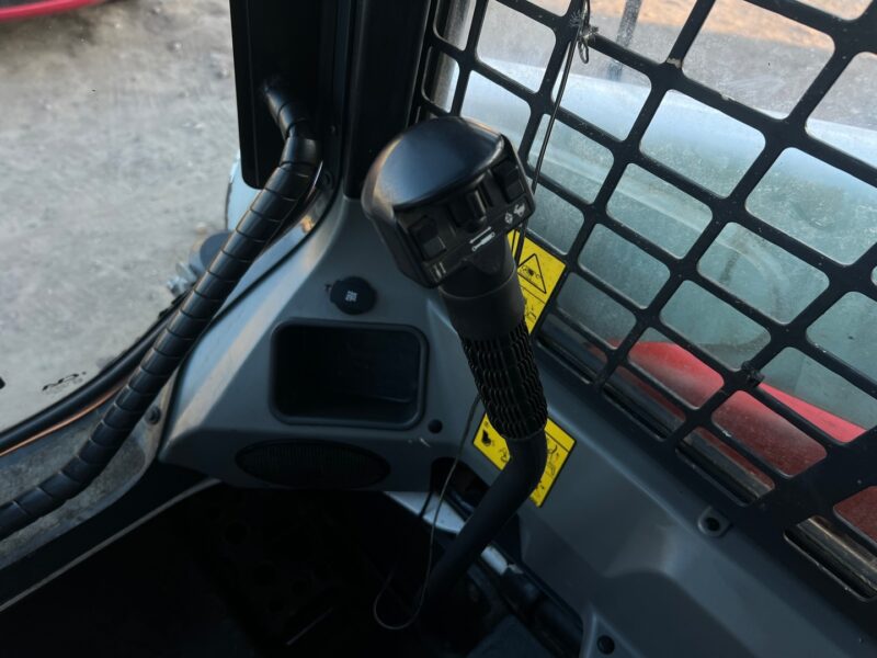 BOBCAT S630 (13)
