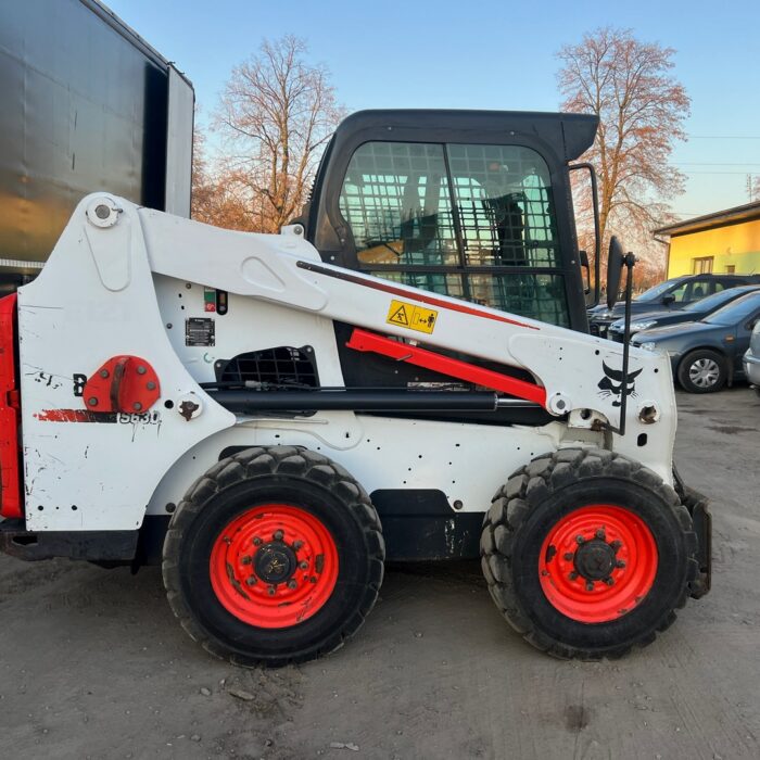 BOBCAT S630 (8)
