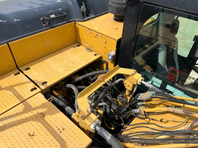 CAT 320E (18)