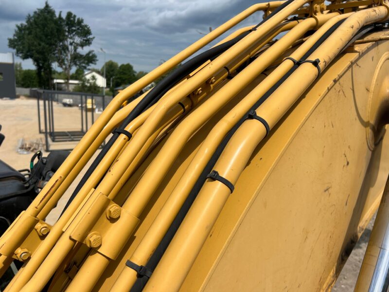 CAT 320E (19)