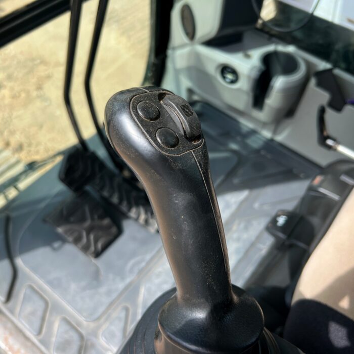 CAT 320E (28)