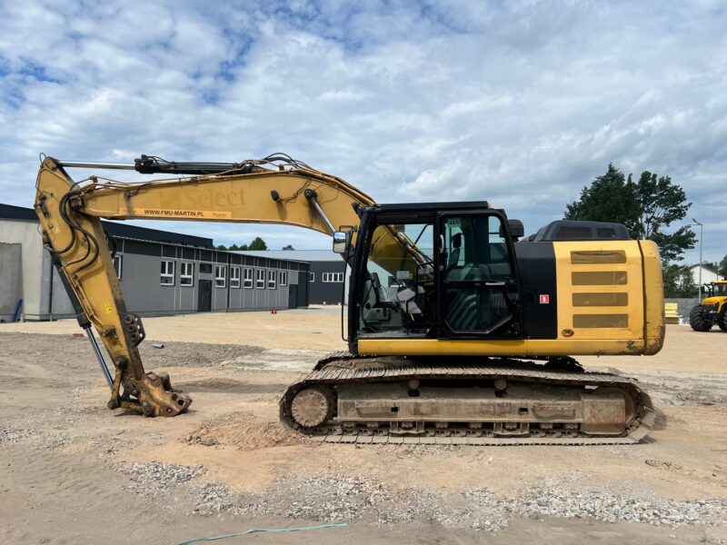 CAT 320E (29)