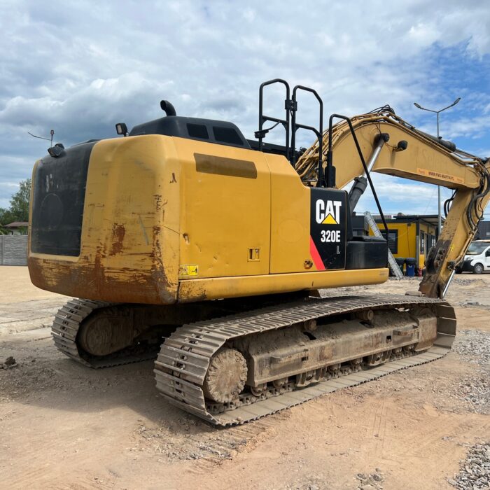 CAT 320E (8)