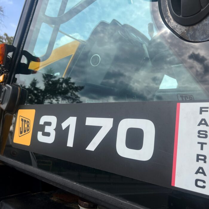 JCB FASTRAC 3170 PLUS (11)