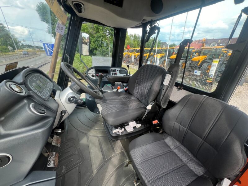 JCB FASTRAC 3170 PLUS (13)