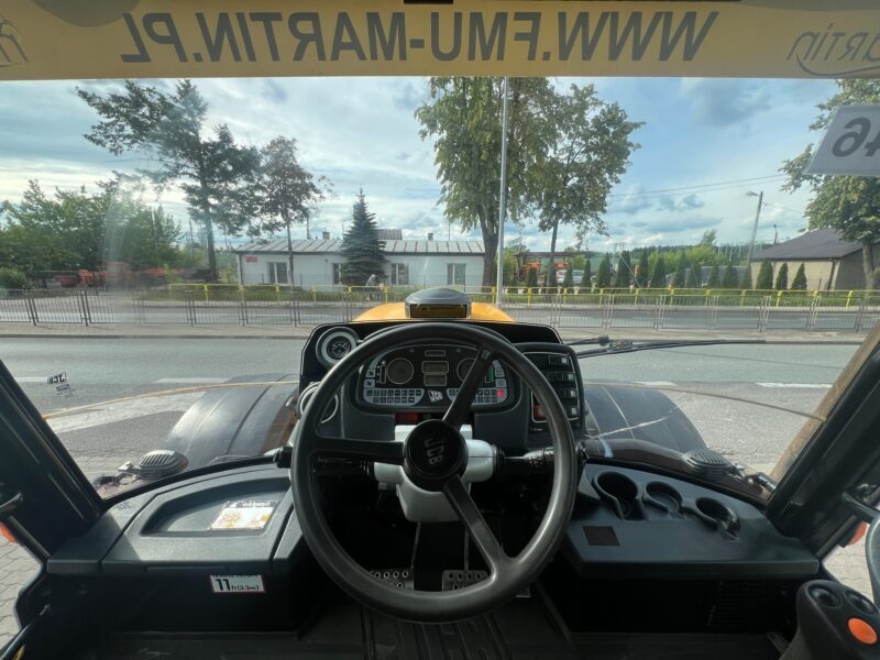 JCB FASTRAC 3170 PLUS (16)