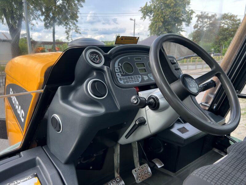 JCB FASTRAC 3170 PLUS (17)