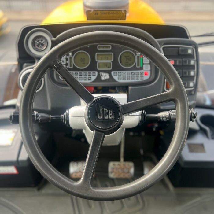JCB FASTRAC 3170 PLUS (20)