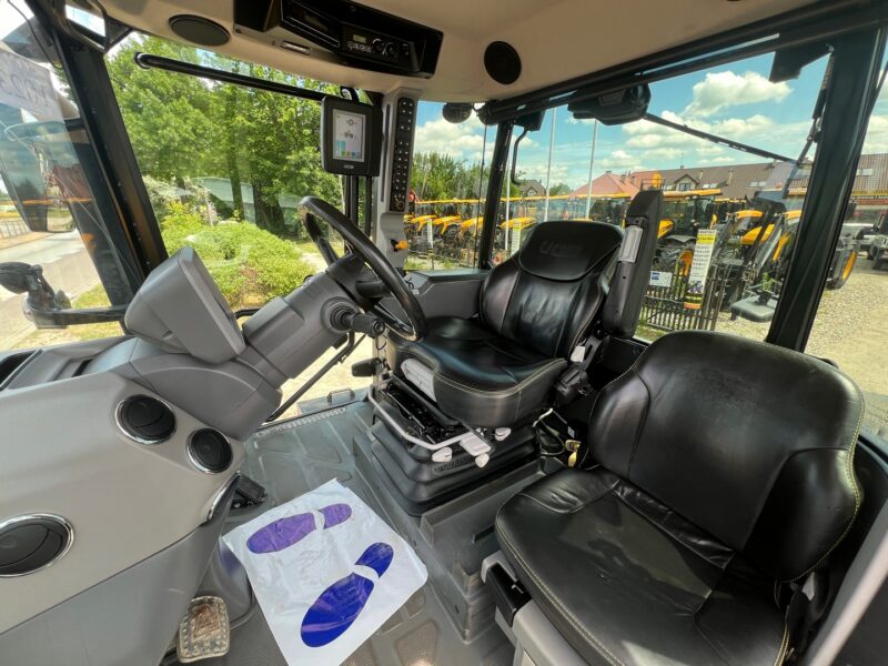 JCB FASTRAC 4220 (11)