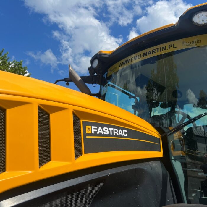 JCB FASTRAC 4220 (5)