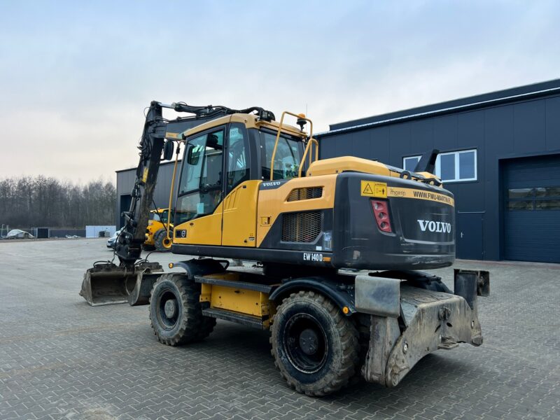 Volvo EW140D(3)JPG