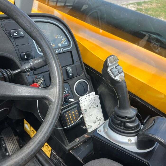 JCB 540-170 (12)