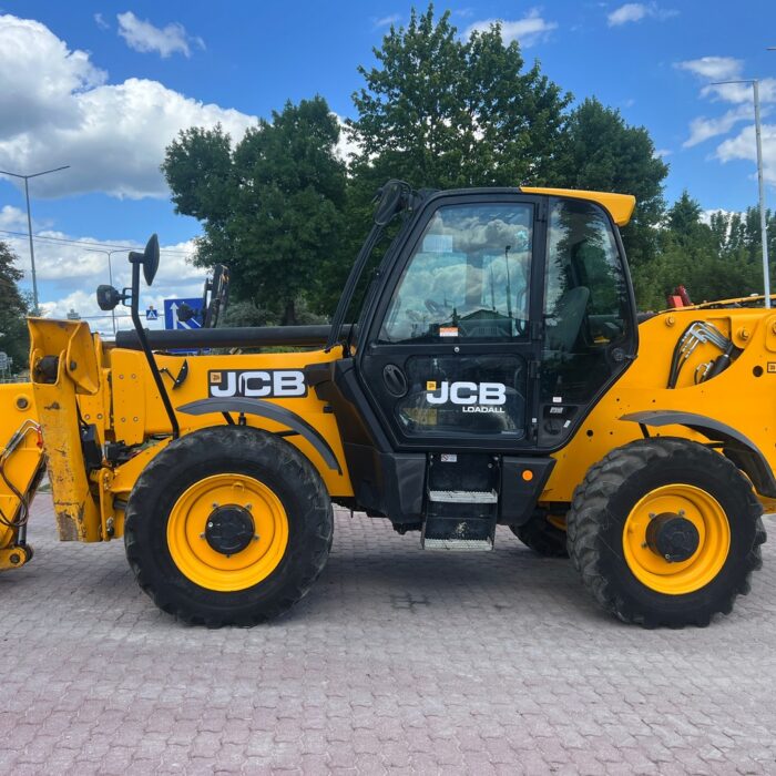 JCB 540-170 (2)