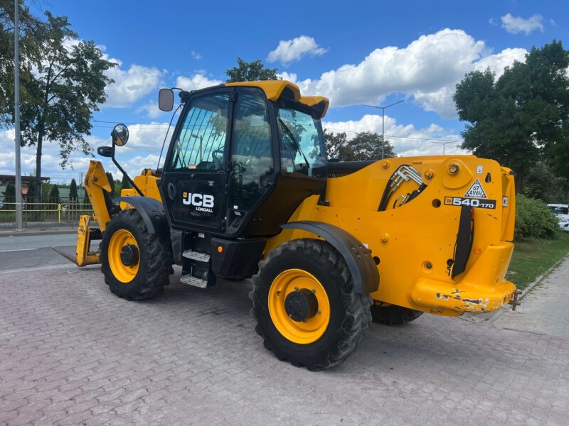 JCB 540-170 (3)