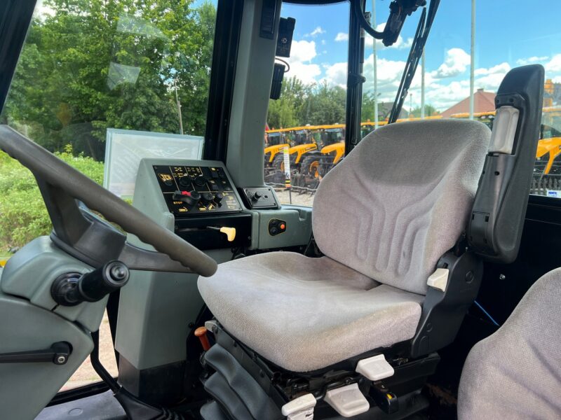 JCB FASTRAC 2150 (11)