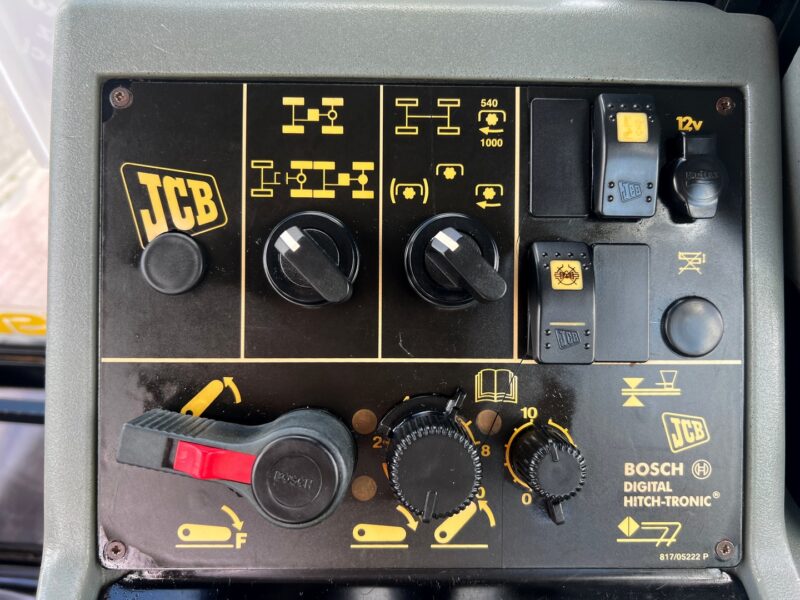 JCB FASTRAC 2150 (14)