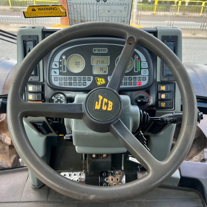 JCB FASTRAC 2150 (15)