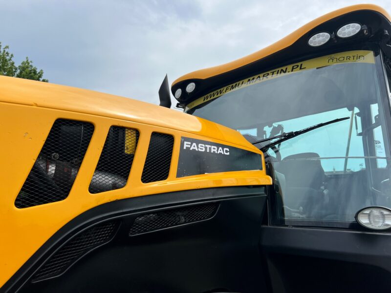 JCB FASTRAC 3200 (15)