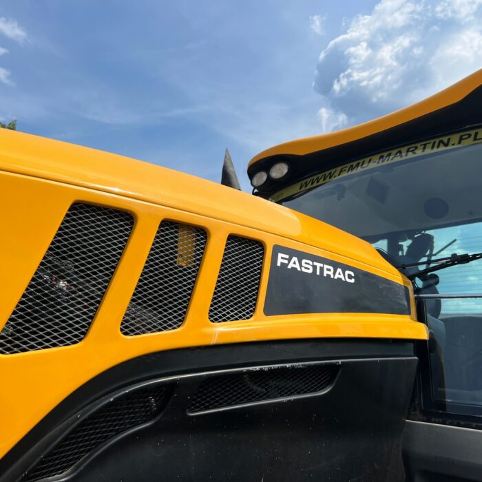 JCB FASTRAC 3230 XTRA (9)