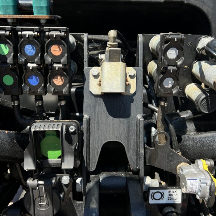 JCB FASTRAC 4220 (12)