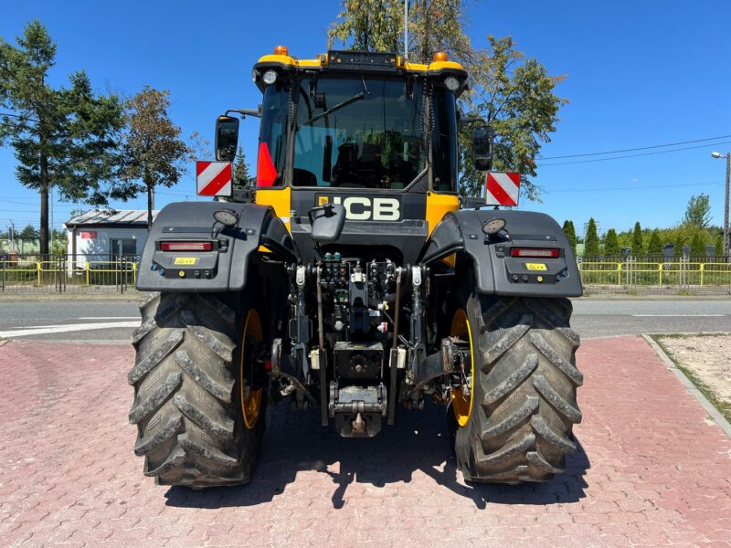 JCB FASTRAC 4220 (4)