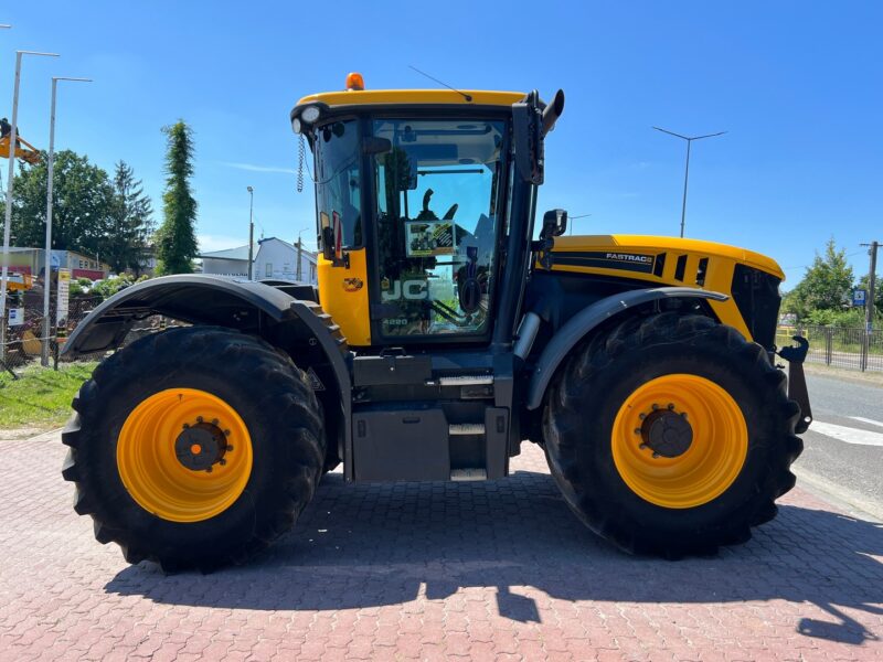 JCB FASTRAC 4220 (6)