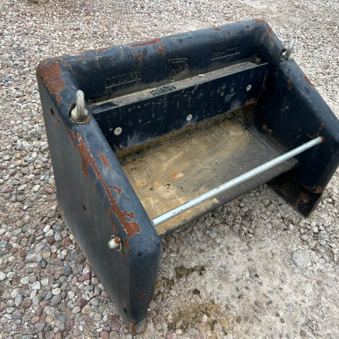 OBCIĄŻNIK KABINOWY JCB 1000KG (3)