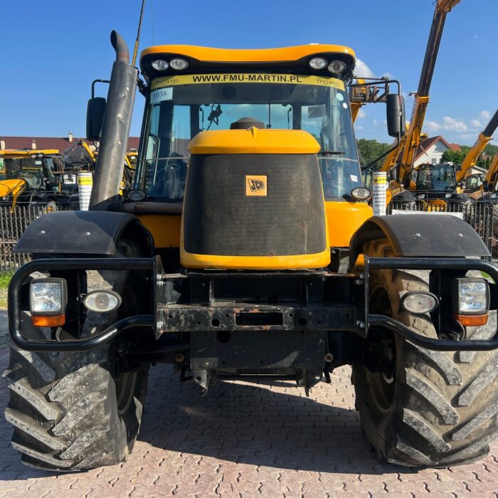 JCB FASTRAC 3200 PLUS (8)
