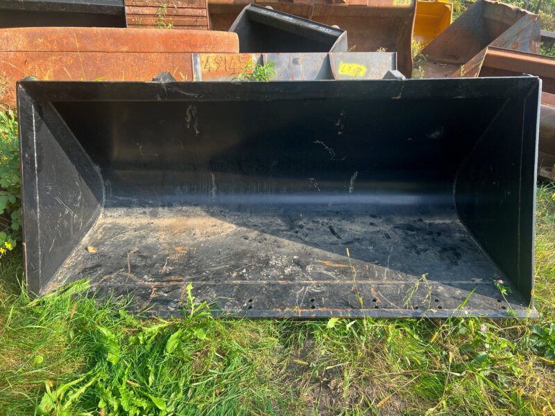 ŁYŻKA ŁADOWARKOWA (2)