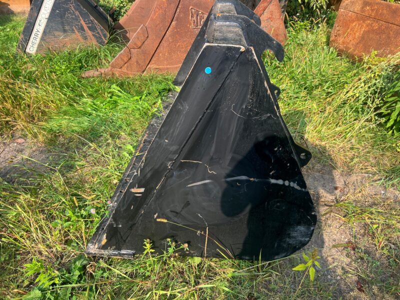 ŁYŻKA ŁADOWARKOWA (3)