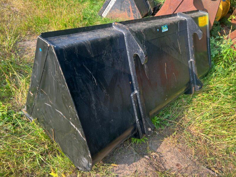 ŁYŻKA ŁADOWARKOWA (4)