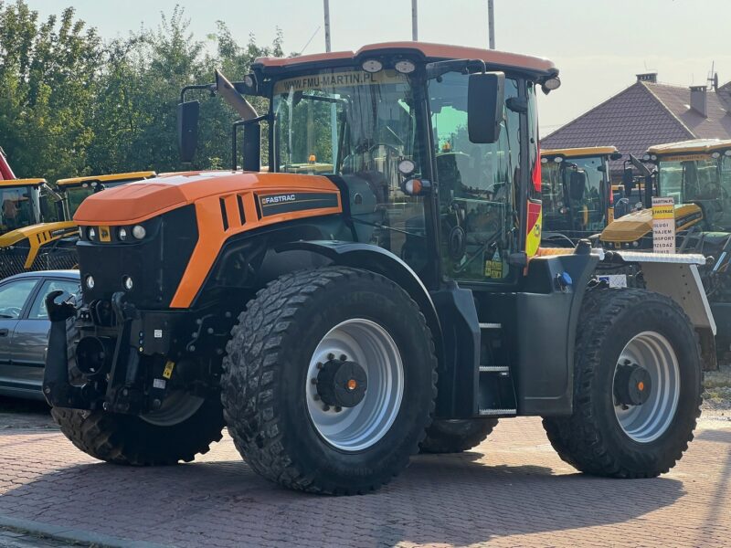 JCB FASTRAC 4220 (10)