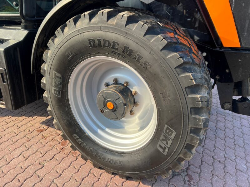 JCB FASTRAC 4220 (11)