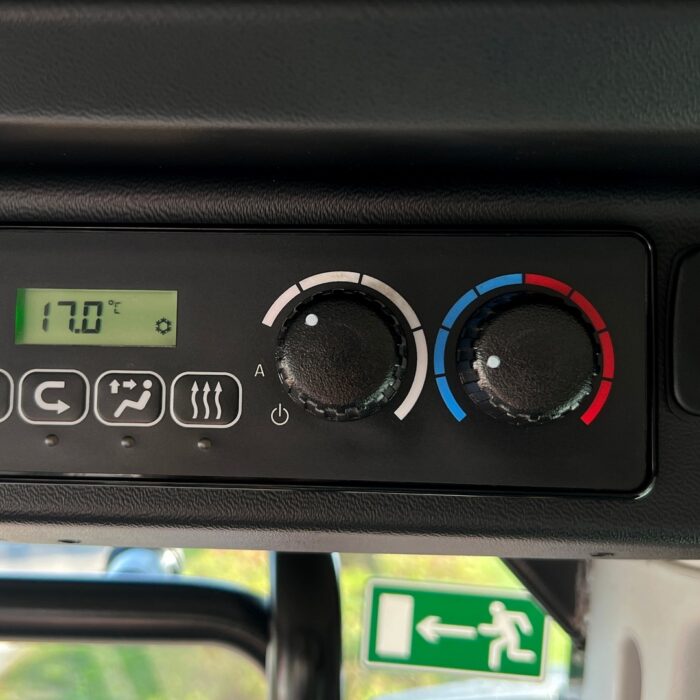 JCB FASTRAC 4220 (24)
