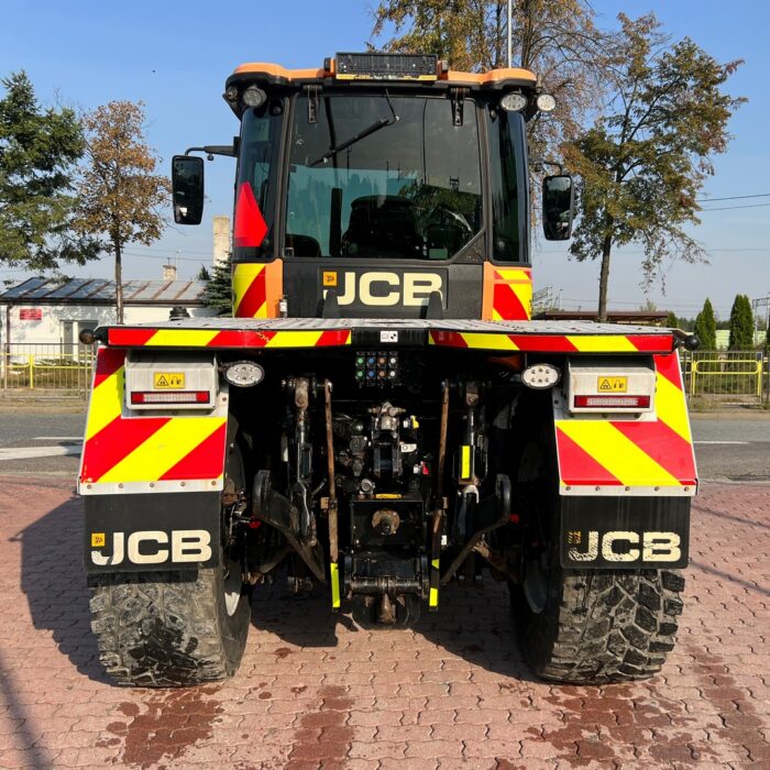 JCB FASTRAC 4220 (4)