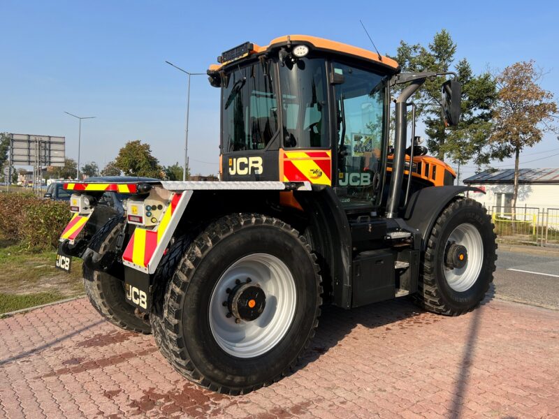 JCB FASTRAC 4220 (5)