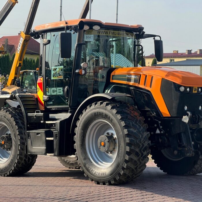 JCB FASTRAC 4220 (9)