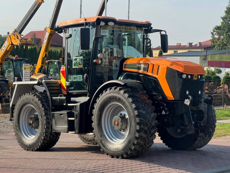 JCB FASTRAC 4220 (9)