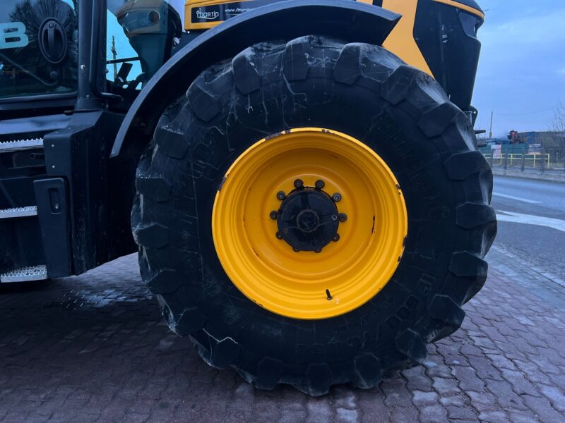 JCB FASTRAC 4220 (15)