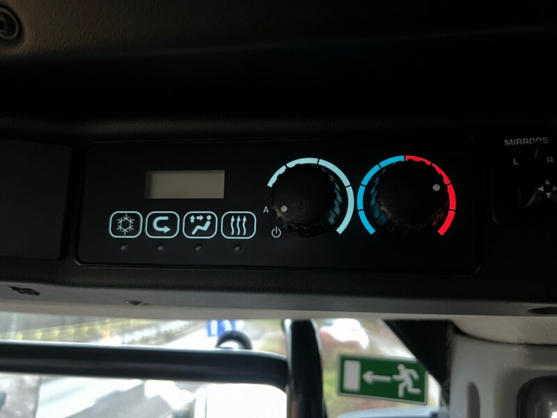 JCB FASTRAC 4220 (23)