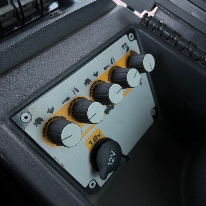 JCB FASTRAC 4220 (27)