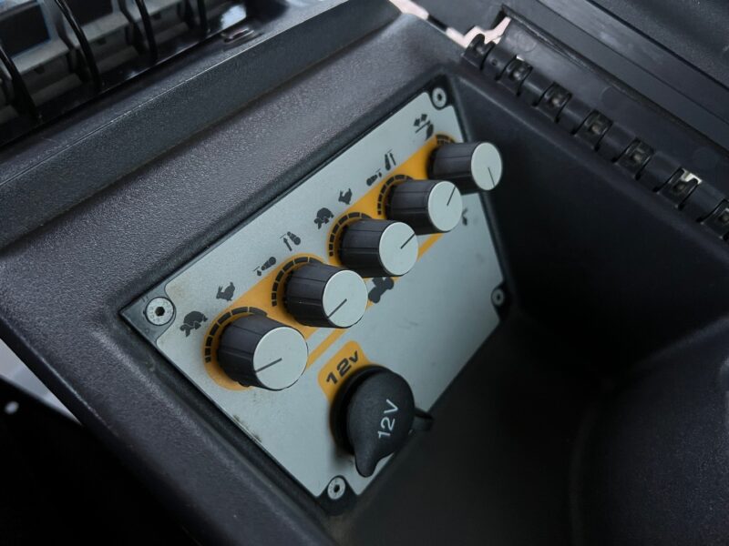 JCB FASTRAC 4220 (27)