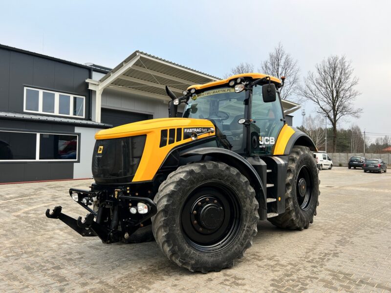 JCB Fastrac 8310(1)