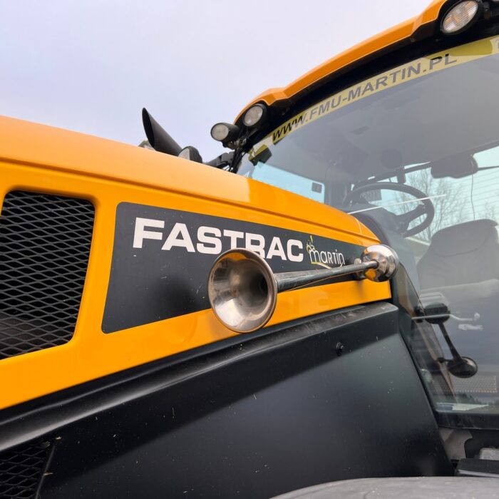 JCB Fastrac 8310(9)