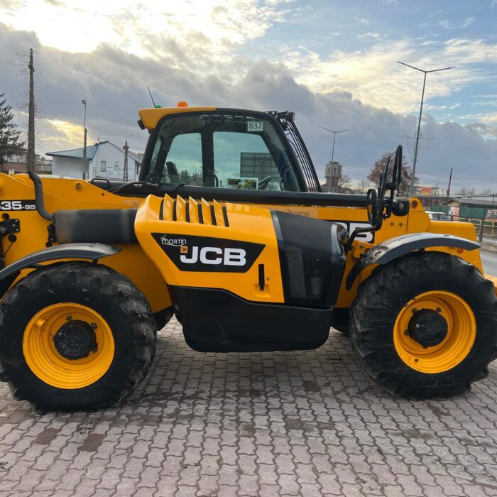 JCB 535-95 (6)