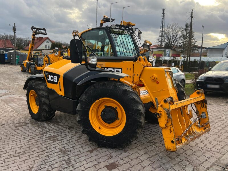JCB 535-95 (7)