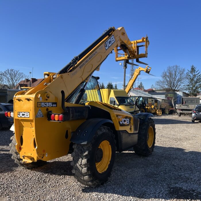 JCB 535-95 (5) Duży